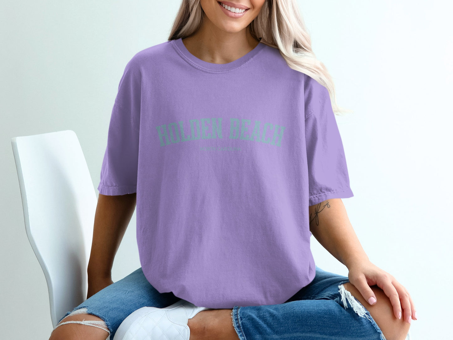 Holden Beach Graphic Tee Casual Fashion product type